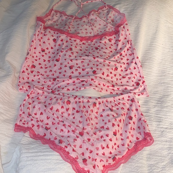 XOXO 💋 Pajamas Set - Picture 8 of 10